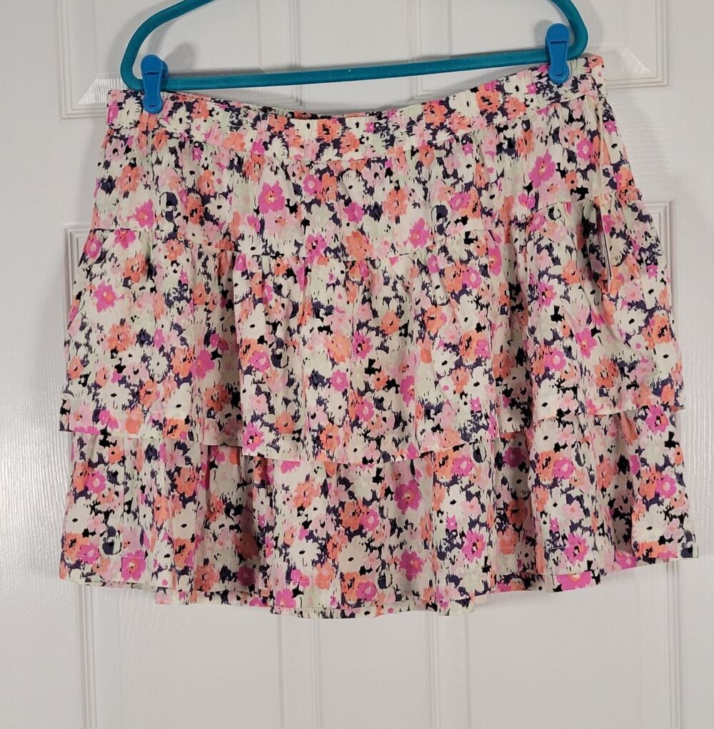 NWT Universal Thread Floral Tiered Mini Skirt Plus Size 1X Pink Peach Pull-On